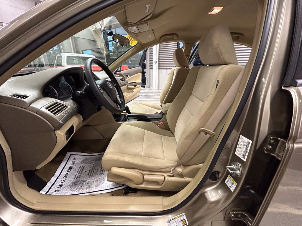 Used 2009 Honda Accord LX image 47