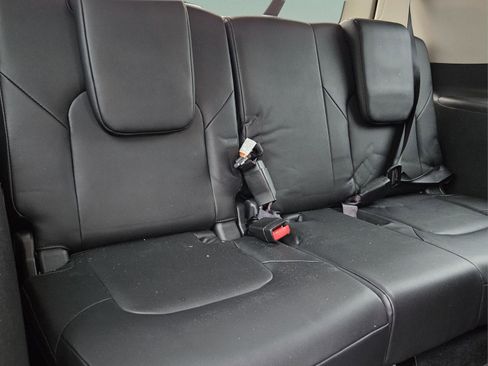 Used 2023 INFINITI QX80 Luxe w/ Cargo Package image 12