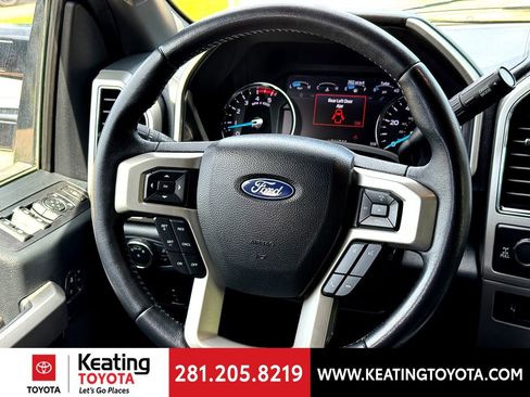 Used 2022 Ford F250 Lariat w/ Lariat Ultimate Package AWD/4WD image 25