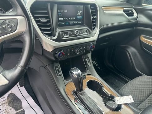 Used 2019 GMC Acadia SLE AWD/4WD image 15