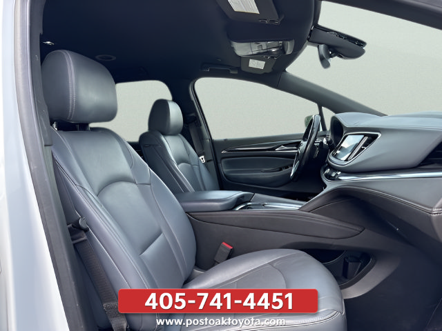 Used 2023 Buick Enclave Essence FWD image 10