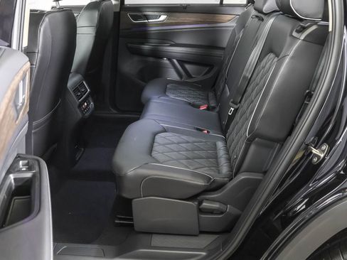 New 2026 Volkswagen Atlas SEL Premium R-Line AWD/4WD image 34