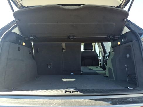 Used 2017 Audi Q5 2.0T Premium image 10