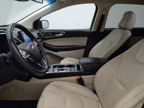 Used 2021 Ford Edge Titanium w/ Cargo Accessory Package FWD image 17