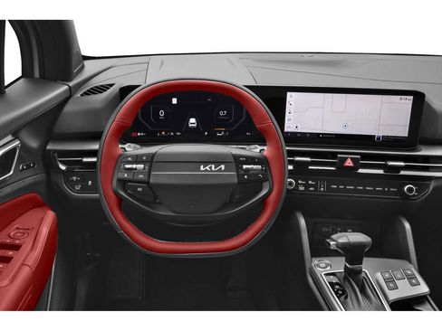 Certified 2026 Kia Sportage SX FWD image 4