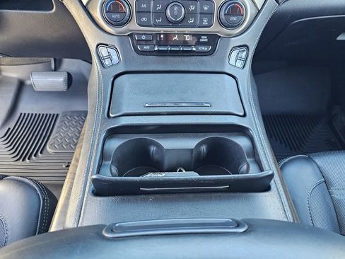 Used 2020 GMC Yukon Denali w/ Denali Ultimate Package image 28