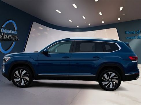 New 2026 Volkswagen Atlas SEL image 7