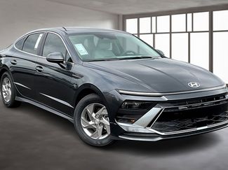 New 2025 Hyundai Sonata SE video 1