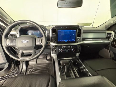 Certified 2023 Ford F150 Lariat w/ Trailer Tow Package AWD/4WD image 8