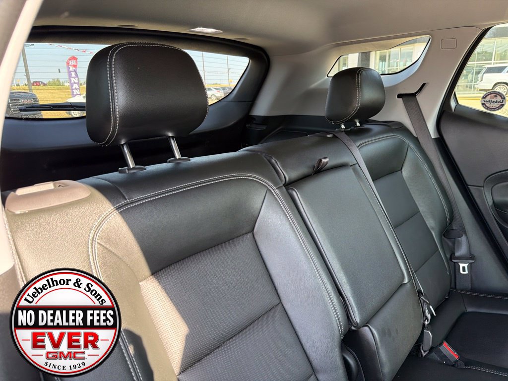 Used 2024 GMC Terrain SLT AWD/4WD image 5