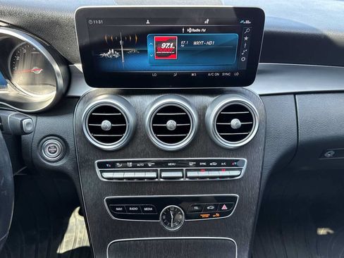 Used 2020 Mercedes-Benz C 300 Sedan image 27