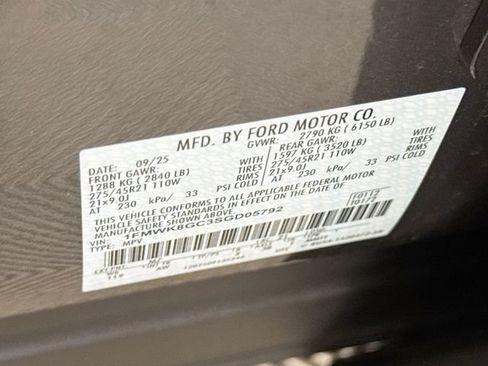 Used 2025 Ford Explorer ST w/ Sun And Sound Package AWD/4WD image 35