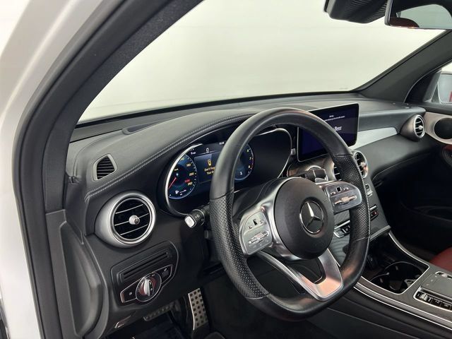 Used 2023 Mercedes-Benz GLC 300 4MATIC Coupe image 10