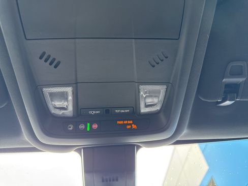 Used 2022 Chevrolet Equinox RS FWD image 29