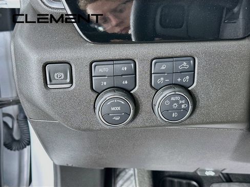 Used 2024 Chevrolet Silverado 2500 High Country AWD/4WD image 14