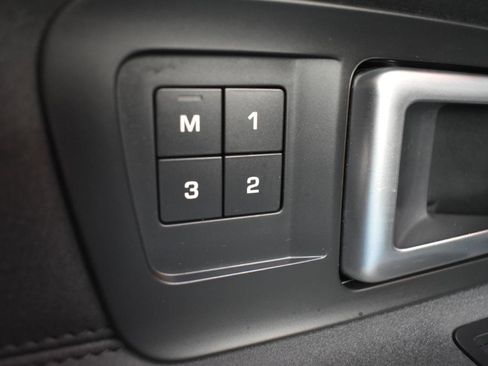 Used 2017 Land Rover Discovery Sport HSE image 37