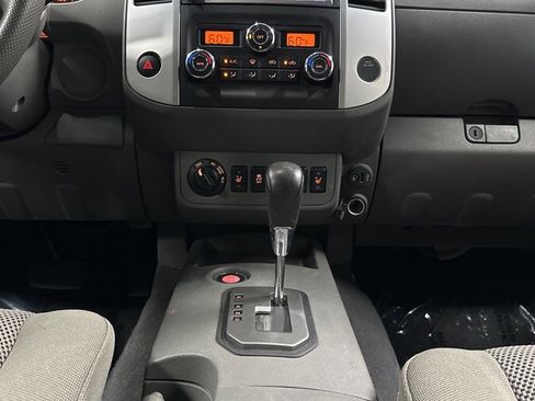 Used 2021 Nissan Frontier SV image 23