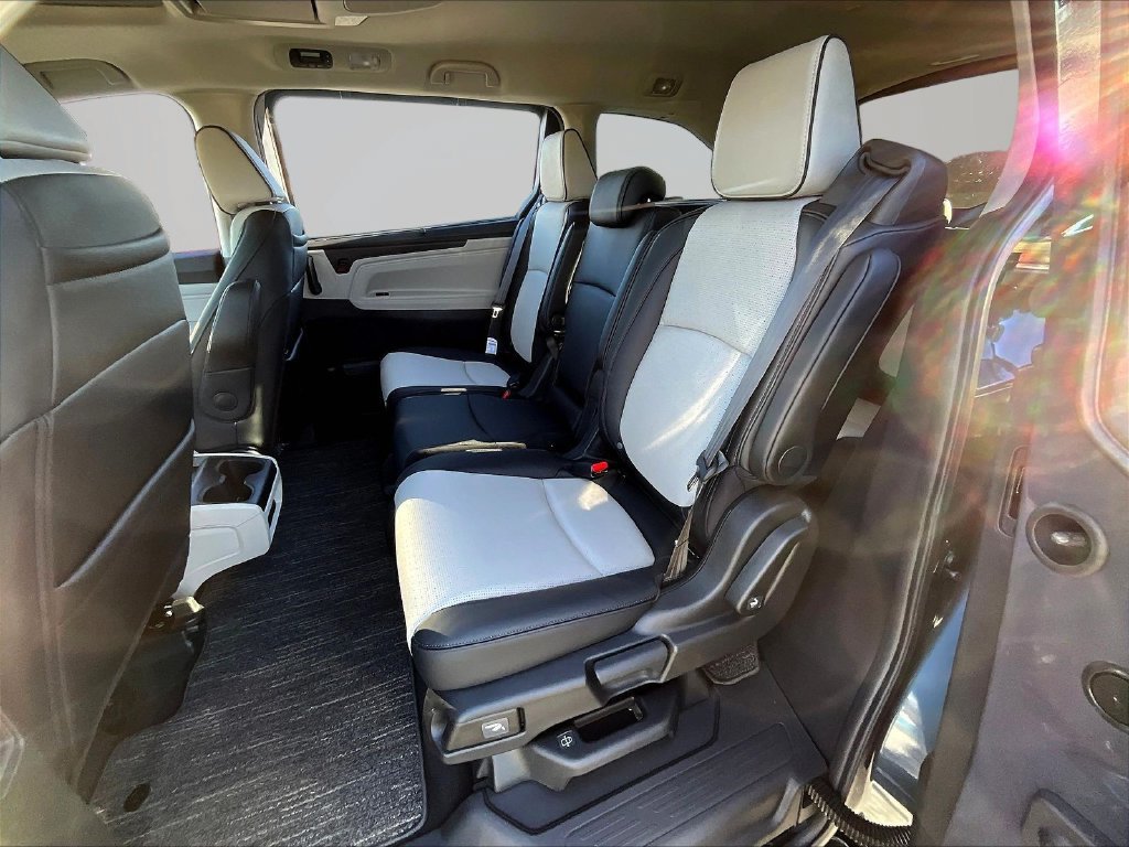 New 2027 Honda Odyssey Elite image 21