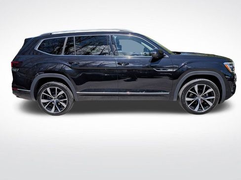 Used 2025 Volkswagen Atlas SEL Premium R-Line AWD/4WD image 2