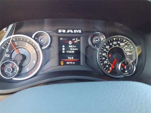 Used 2024 RAM 3500 Big Horn image 25