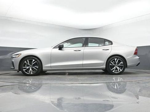 Used 2024 Volvo S60 B5 Core w/ Climate Package FWD image 14