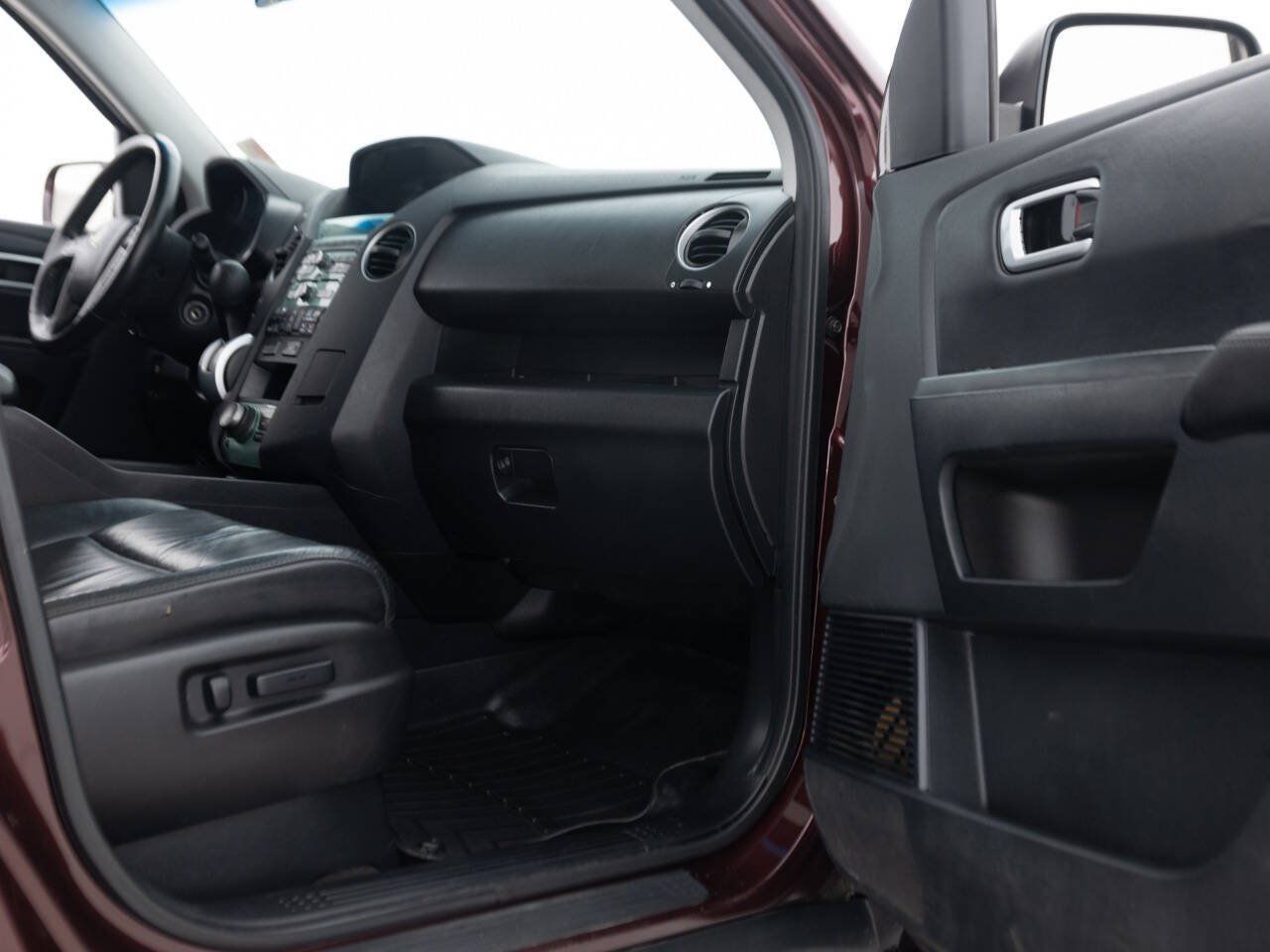Used 2009 Honda Pilot Touring image 28
