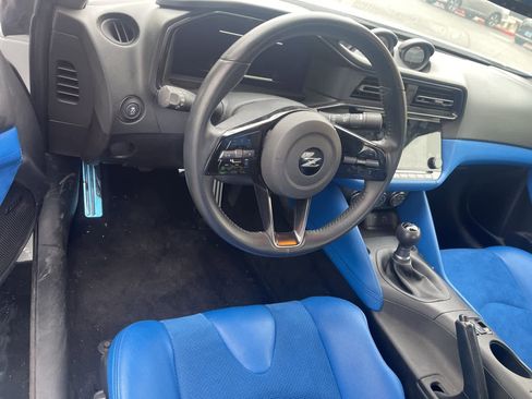 Used 2024 Nissan Z Performance w/ Floor Mat Package image 5