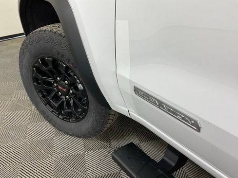 New 2026 GMC Canyon Elevation w/ Convenience Package AWD/4WD image 44