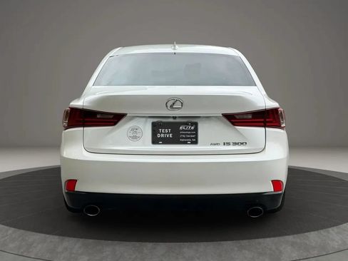 Used 2016 Lexus IS 300 AWD image 5