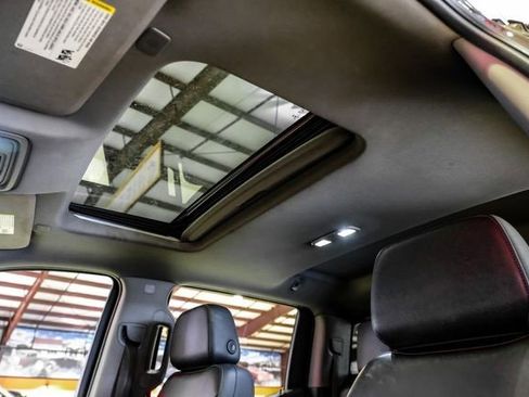 Used 2021 Chevrolet Silverado 1500 LT Trail Boss w/ LT Trail Boss Premium Package image 7