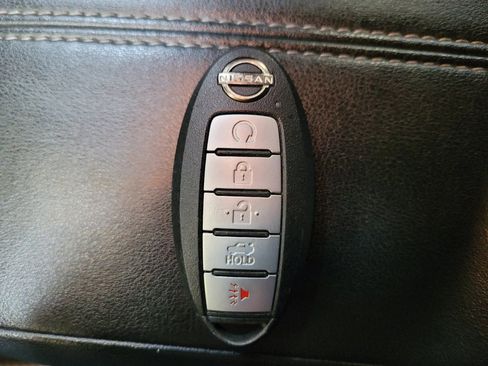 Used 2025 Nissan Altima 2.5 SV FWD image 32