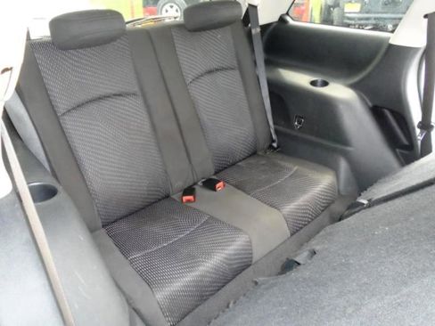 Used 2017 Dodge Journey SE w/ Flexible Seating Group FWD image 17
