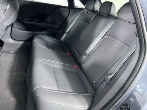 Used 2024 Lucid Air Touring AWD/4WD image 23