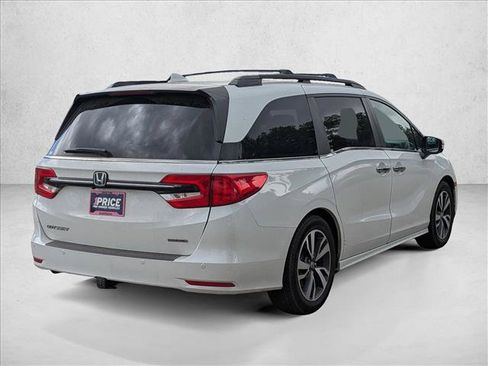 Used 2021 Honda Odyssey Touring image 5