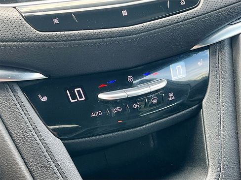 Used 2021 Cadillac XT5 Sportv image 21