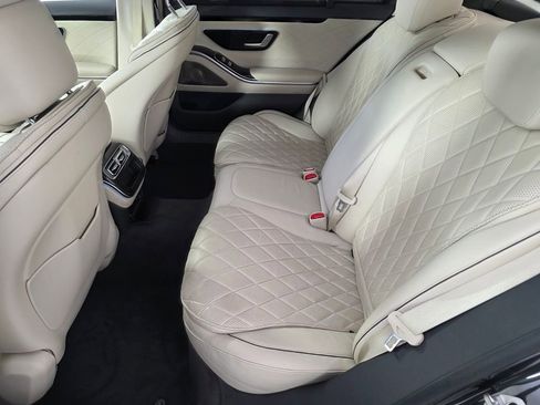 Certified 2023 Mercedes-Benz S 580 4MATIC Sedan image 14