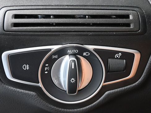 Used 2021 Mercedes-Benz GLC 300 4MATIC Coupe image 28