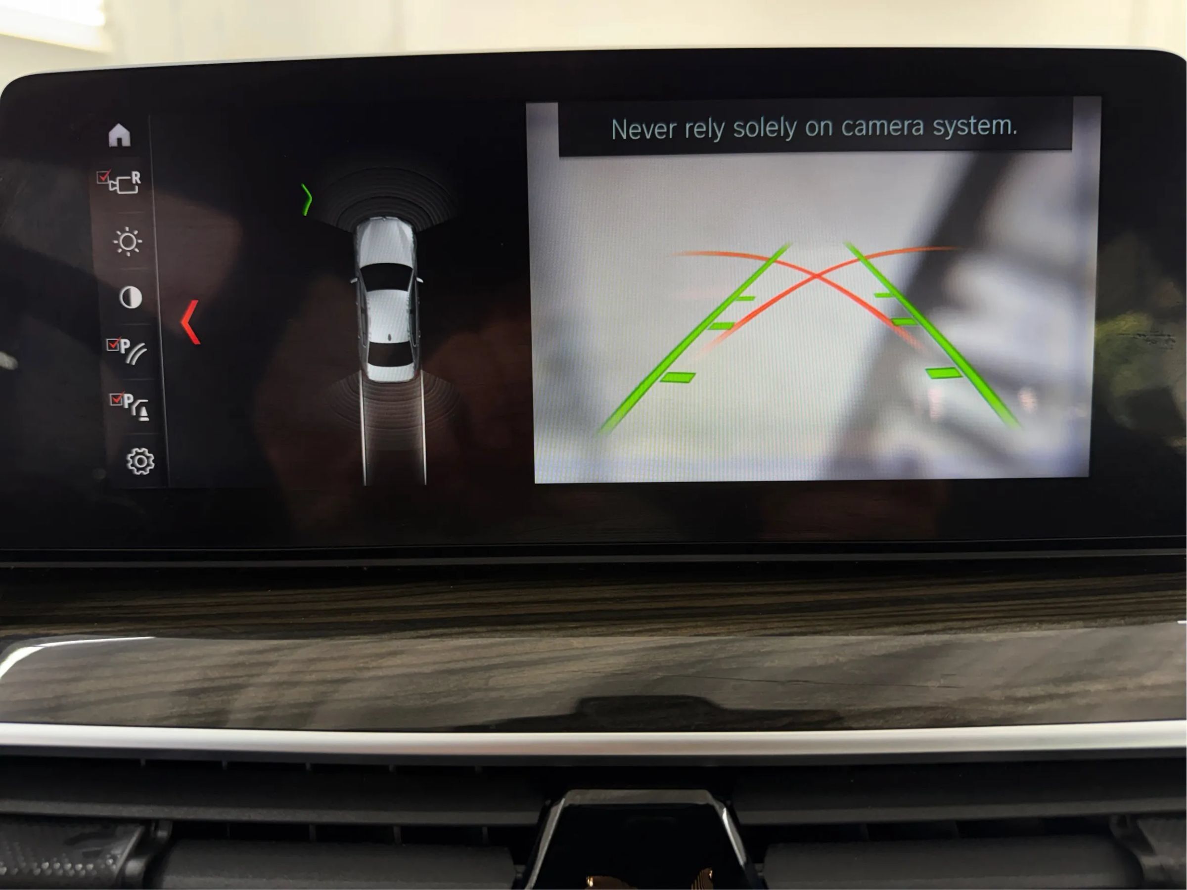 Used 2018 BMW 530i RWD image 36