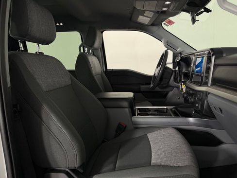 Used 2024 Ford F250 XLT image 29