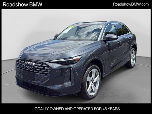 Used 2025 Audi Q5 Premium Plus w/ Premium Plus AWD/4WD image 1