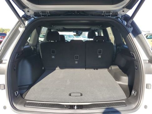 New 2025 Jeep Grand Cherokee Laredo X w/ Luxury Tech Group I image 6