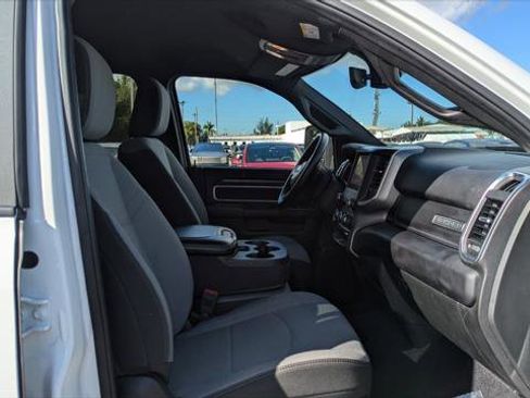 Used 2024 RAM 2500 Big Horn w/ Bed Utility Group image 22