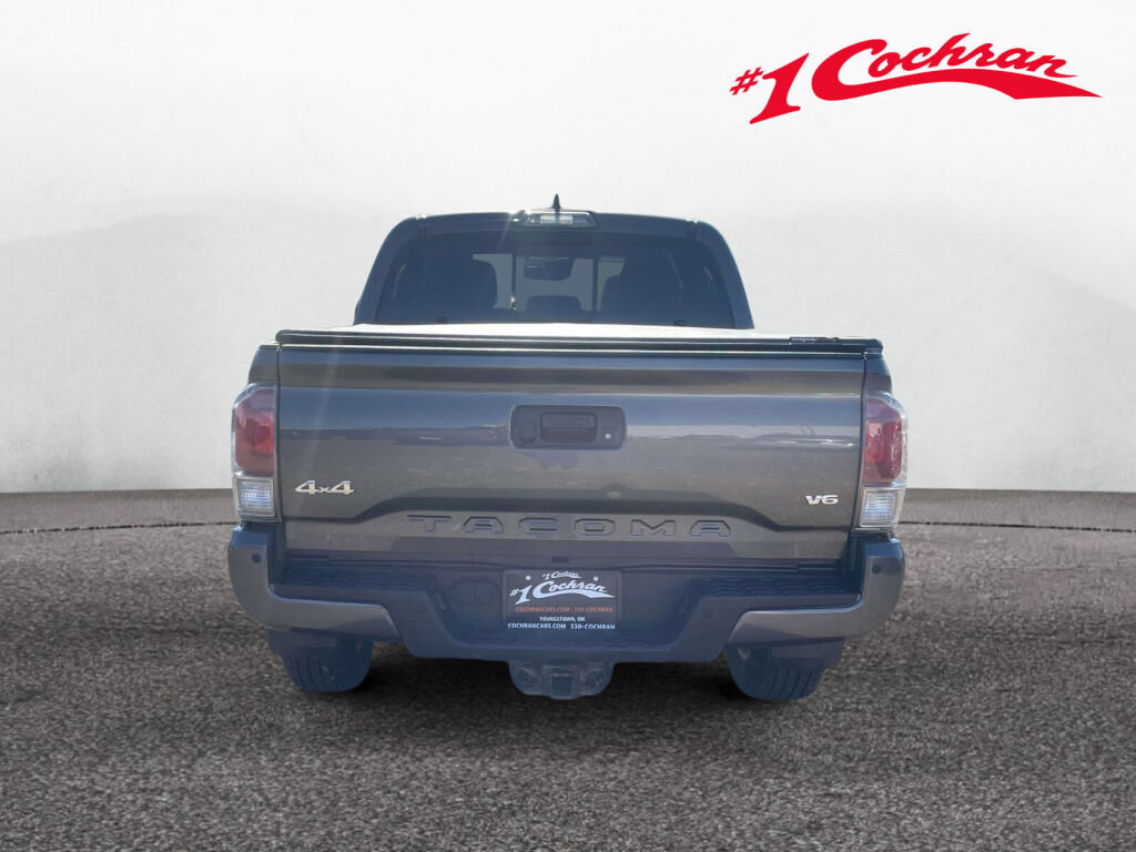 Used 2018 Toyota Tacoma Limited AWD/4WD image 8