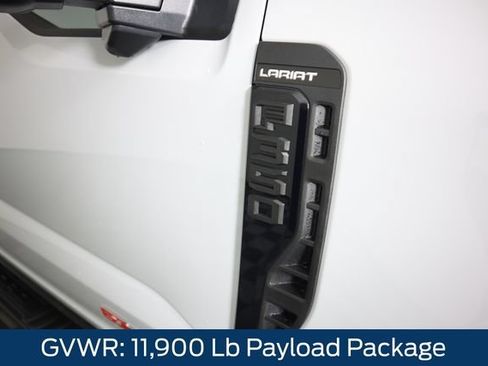 New 2026 Ford F350 Lariat w/ Black Appearance Package AWD/4WD image 13