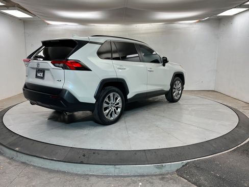 Used 2021 Toyota RAV4 XLE Premium w/ Carpet Mat Package (TMS) image 6