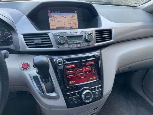 Used 2014 Honda Odyssey Touring image 43