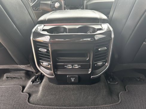 Used 2022 RAM 1500 Laramie w/ Sport Appearance Package image 20