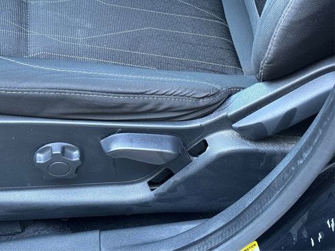 Used 2021 Ford EcoSport SE image 33