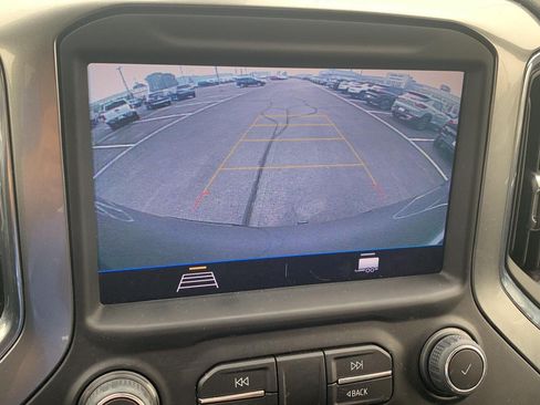 Certified 2021 Chevrolet Silverado 1500 RST AWD/4WD image 16