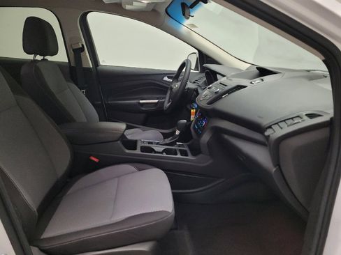 Used 2017 Ford Escape SE FWD image 21